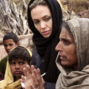 Angelina Jolie solidaria Angelina Jolie solidaria