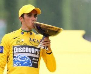 Alberto Contador primer Tour Alberto Contador, con su primer Tour de Francia (Fuente: Albertocontador.com)
