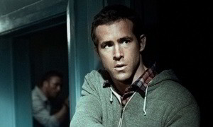 Ryan Reynolds, uno de los protagonistas de 'El invitado'. Ryan Reynolds, uno de los protagonistas de 'El invitado'.