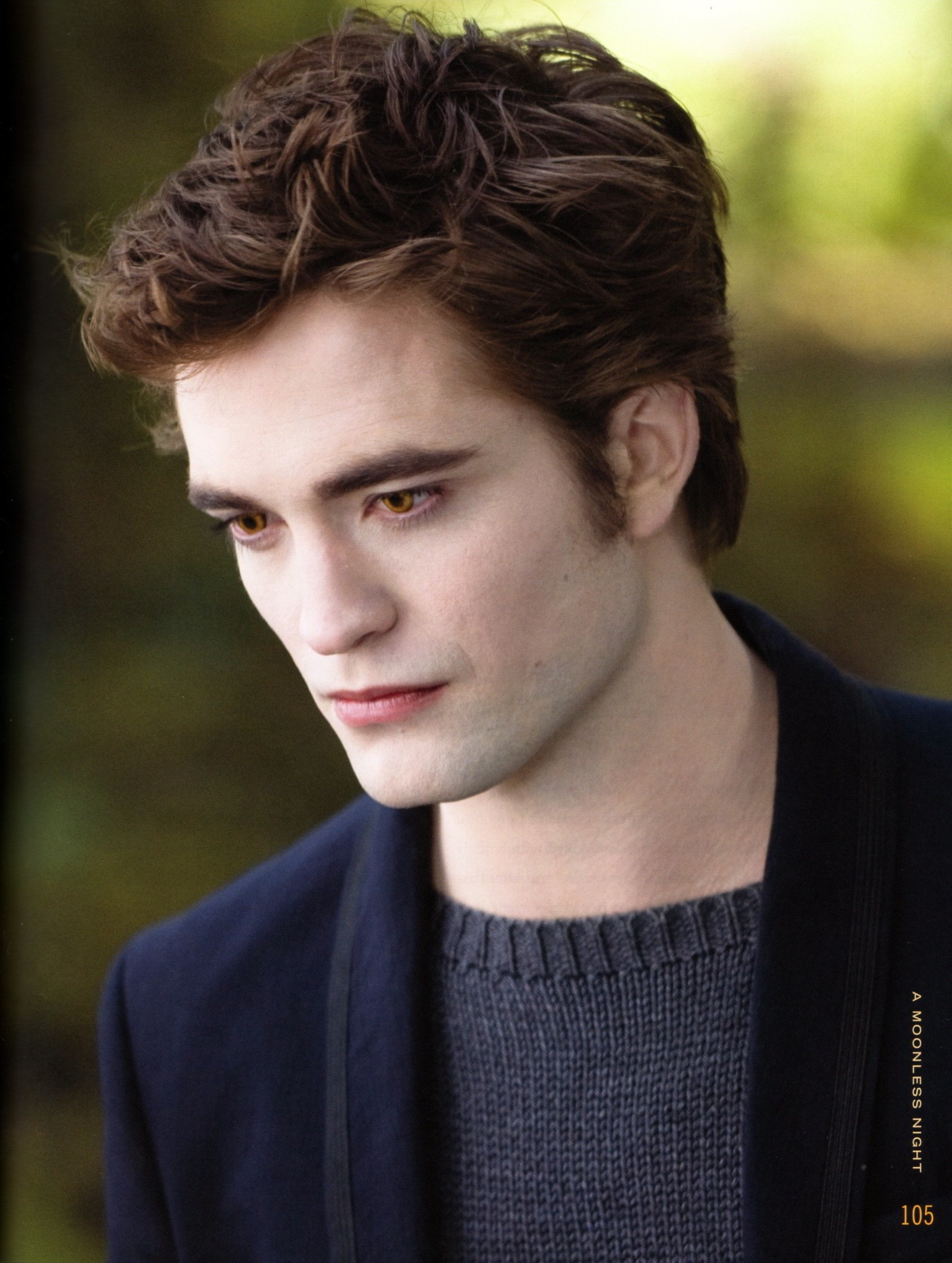 Edward Cullen Pattinson como Edward Cullen