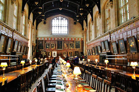 Gran Salón del colegio Christ Chuch, en la Universidad de Oxford, Inglaterra