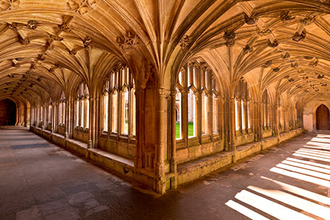 Claustro de la Abadía de Lacock, Inglaterra