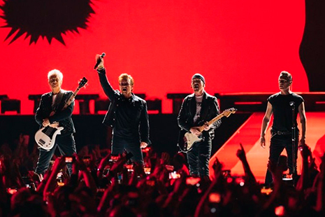 U2