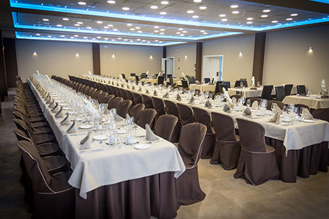 Chefs de los restaurantes de moda 2017 Gastrobar Entredós Salón del Gastrobar Entredós
