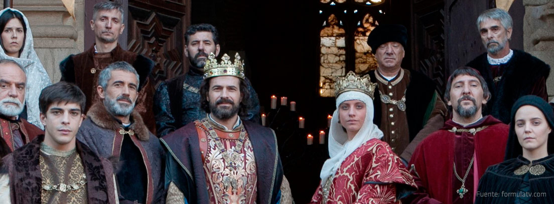 Las series españolas que se ven en Latinoamérica Isabel La Católica Fotograma de la serie Isabel en el que aparecen Los Reyes Católicos