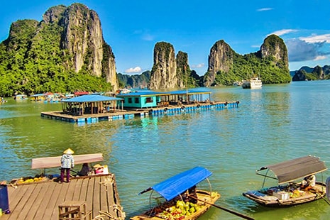 Vista de la bahía de Halong, Vietnam
