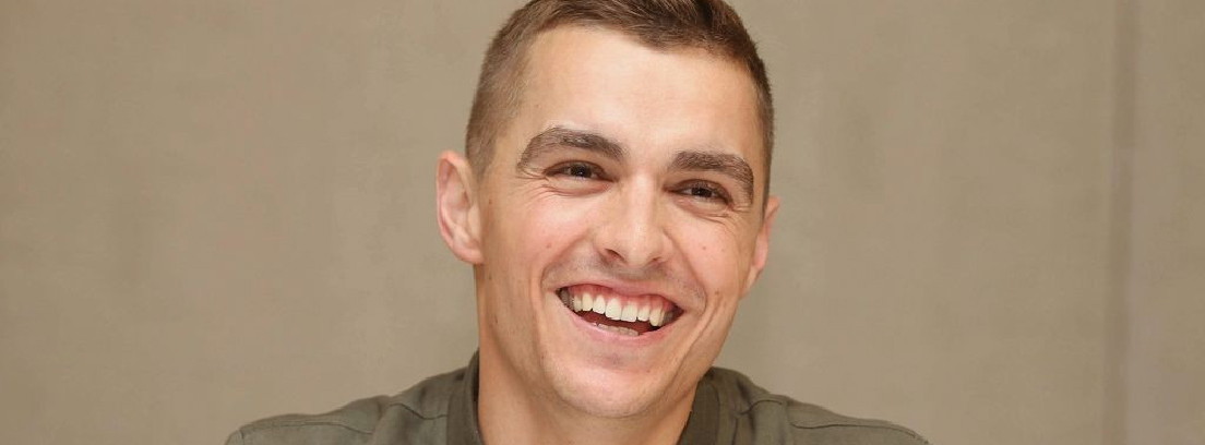 Transformación física de Dave Franco en 6 Balloons