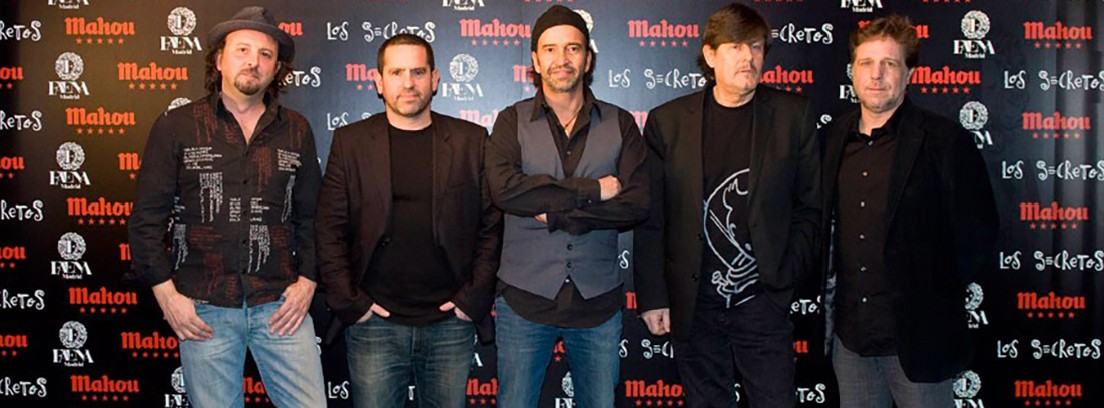 Los Secretos photocall Grupo Los Secretos delante de un photocall