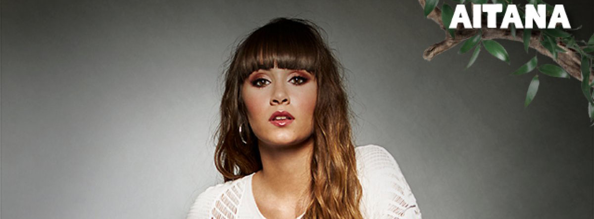 Aitana en el cartel de los Premios 40 Principales 2018.