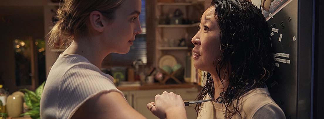 Escena de la serie de HBO Killing Eve Las actrices Jodie Comer y Sandra Oh en una escena de la serie Killing Eve de HBO